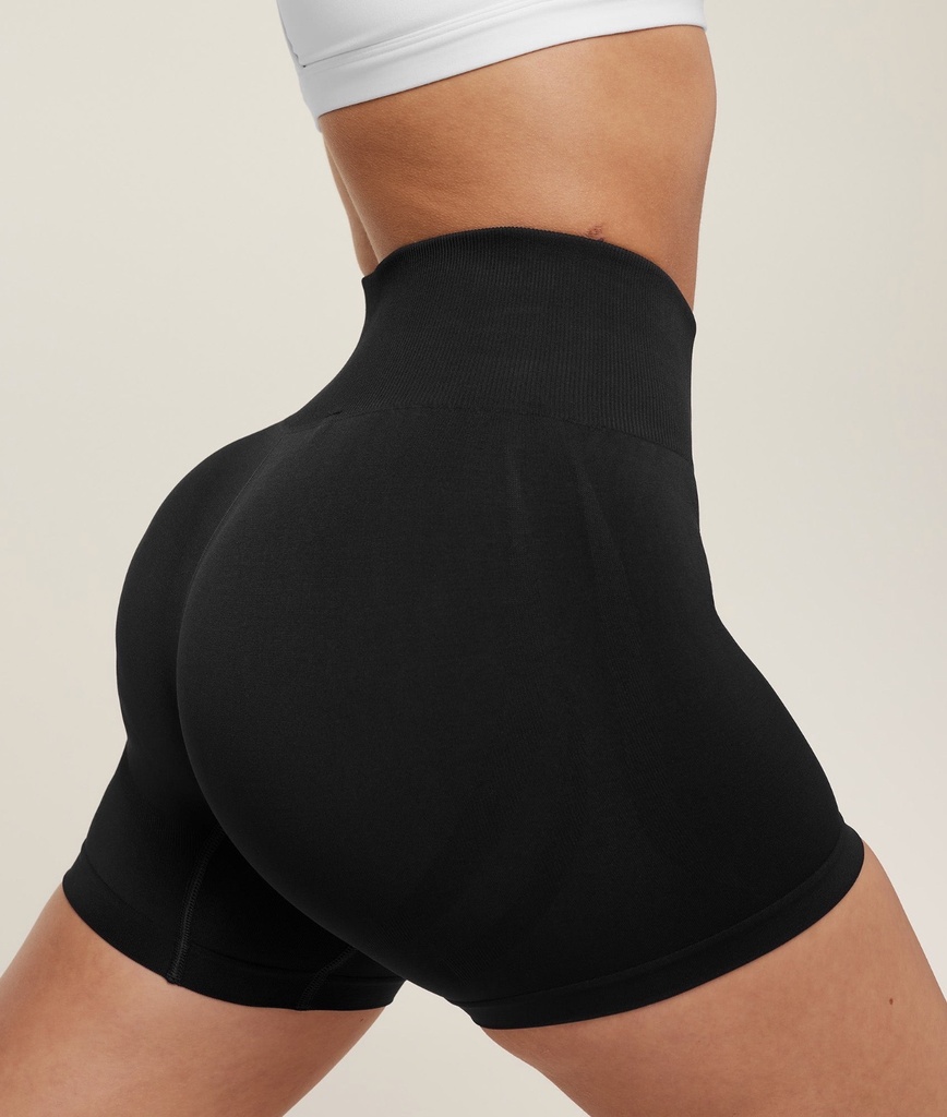 EVERYDAY SHORT