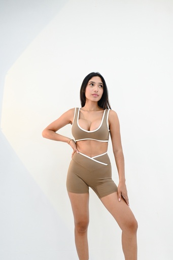 CONJUNTO CON BORDE Y SHORTS V
